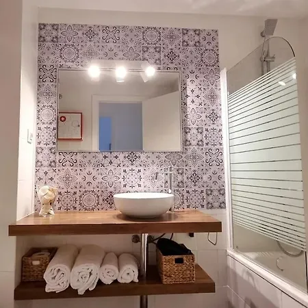 Casa Quili Com *